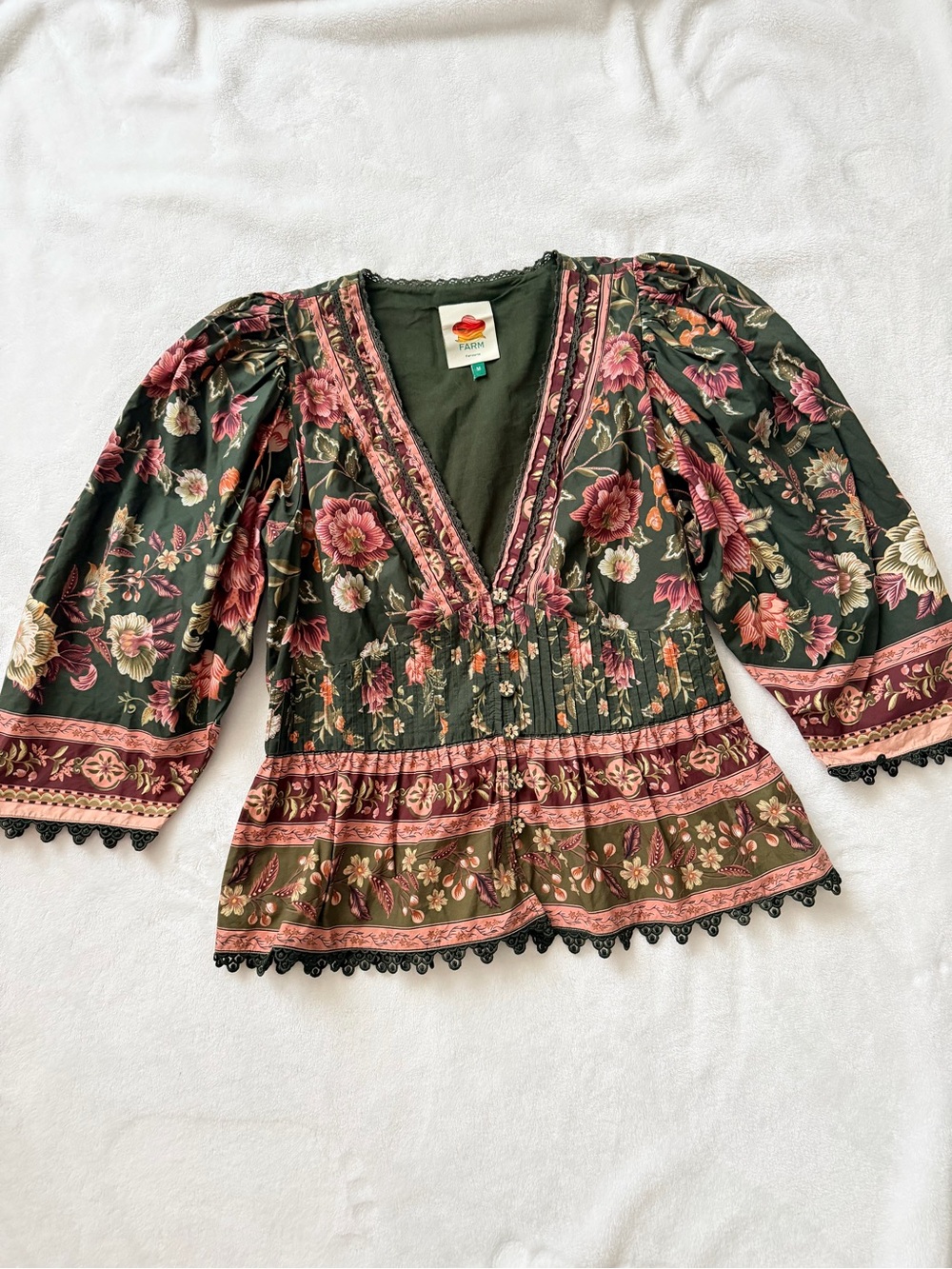 FARM Rio Flowering Garden Blouse 100% Cotton Beautiful Details Size M - Picture 1 of 13